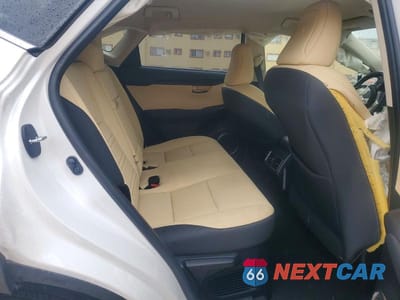 Zdjęcie 10 z 13 samochodu: 2021 LEXUS NX 300 BASE VIN:JTJDARBZ0M5029356 - miniatura