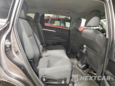 Zdjęcie 11 z 13 samochodu: 2014 TOYOTA HIGHLANDER LE VIN:5TDBKRFH5ES020155 - miniatura
