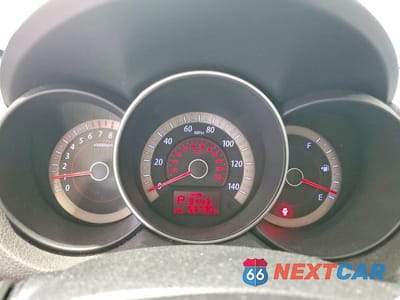Zdjęcie 9 z 12 samochodu: 2010 KIA FORTE EX VIN:KNAFU4A27A5858038 - miniatura