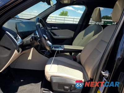 Zdjęcie 7 z 13 samochodu: 2023 BMW X1 XDRIVE28I VIN:WBX73EF07P5X88527 - miniatura