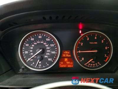 Zdjęcie 9 z 12 samochodu: 2010 BMW 528 XI VIN:WBANV1C51AC159983 - miniatura