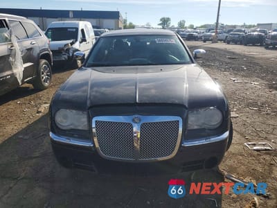 Piąte zdjęcie samochodu w środku: 2006 CHRYSLER 300C VIN:2C3LK63H06H277073 - miniatura