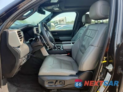Zdjęcie 7 z 13 samochodu: 2026 TOYOTA TUNDRA CREWMAX LIMITED VIN:5TFJA5DB3TX355413 - miniatura