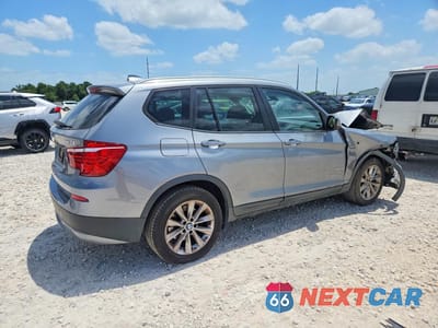 Trzecie zdjęcie samochodu z tyłu: 2013 BMW X3 XD 28I VIN:5UXWX9C5XD0A26341 - miniatura