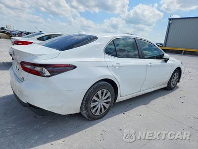 Trzecie zdjęcie samochodu z tyłu: 2022 TOYOTA CAMRY LE VIN:4T1C31AK2NU592913 - miniatura