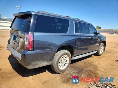 Trzecie zdjęcie samochodu z tyłu: 2019 GMC YUKON XL K1500 SLT VIN:1GKS2GKC8KR375513 - miniatura