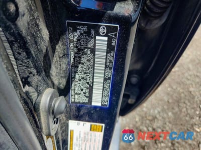 Zdjęcie 12 z 12 samochodu: 2012 TOYOTA PRIUS FOUR VIN:JTDKN3DU3C1506039 - miniatura