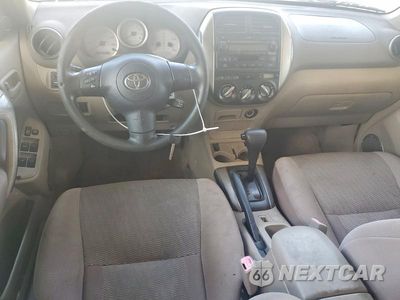 Zdjęcie 8 z 13 samochodu: 2005 TOYOTA RAV4 BASE VIN:JTEGD20V950058993 - miniatura
