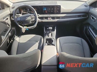 Zdjęcie 15 z 24 samochodu: 2025 KIA K4 LXS VIN:3KPFT4DEXSE233828 - miniatura