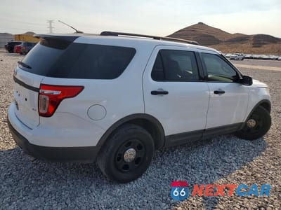 Trzecie zdjęcie samochodu z tyłu: 2015 FORD EXPLORER POLICE INTERCEPTOR VIN:1FM5K8AR2FGB13021 - miniatura