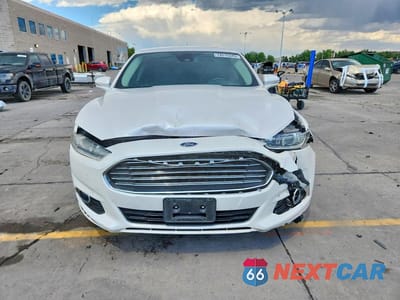 Piąte zdjęcie samochodu w środku: 2014 FORD FUSION TITANIUM VIN:3FA6P0D93ER194082 - miniatura