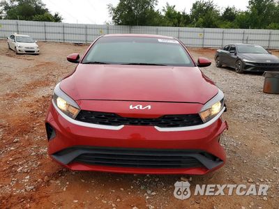 Piąte zdjęcie samochodu w środku: 2024 KIA FORTE VIN:3KPF24AD6RE744249 - miniatura