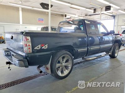Trzecie zdjęcie samochodu z tyłu: 1999 CHEVROLET SILVERADO VIN:1GCEK19V9XE141361 - miniatura