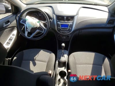 Zdjęcie 8 z 13 samochodu: 2014 HYUNDAI ACCENT GS VIN:KMHCT5AE3EU168366 - miniatura
