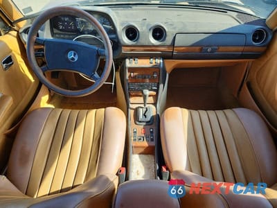 Zdjęcie 8 z 12 samochodu: 1984 MERCEDES-BENZ 300 DT VIN:WDBAB33A0EA036243 - miniatura