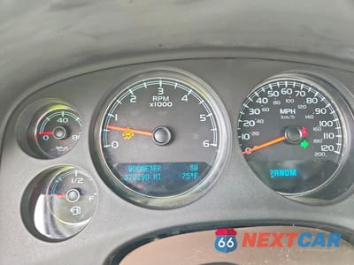 Zdjęcie 9 z 13 samochodu: 2010 GMC SIERRA C1500 SLT VIN:3GTRCWE06AG287058 - miniatura