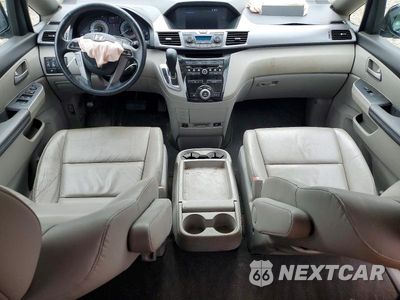 Zdjęcie 8 z 13 samochodu: 2013 HONDA ODYSSEY EXL VIN:5FNRL5H67DB030138 - miniatura