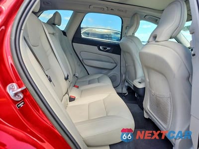 Zdjęcie 11 z 14 samochodu: 2023 VOLVO XC60 PLUS VIN:YV4L12RN0P1239103 - miniatura