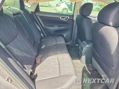 Zdjęcie 10 z 13 samochodu: 2019 NISSAN SENTRA SV VIN:3N1AB7AP5KY258142 - miniatura