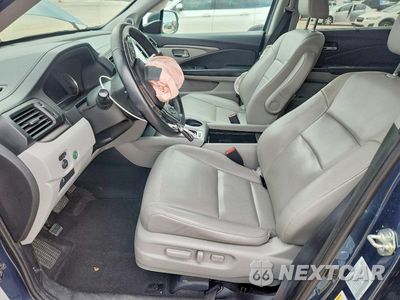 Zdjęcie 7 z 12 samochodu: 2020 HONDA PILOT EXL VIN:5FNYF5H56LB026784 - miniatura