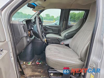 Zdjęcie 7 z 13 samochodu: 2015 CHEVROLET EXPRESS G2500 LS VIN:1GAWGPFG6F1282188 - miniatura