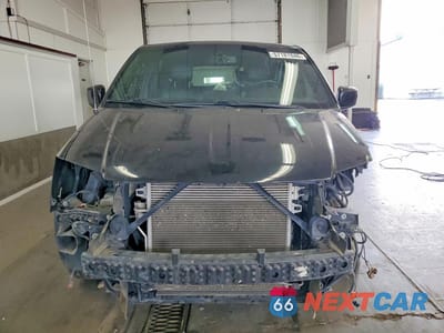 Piąte zdjęcie samochodu w środku: 2017 DODGE GRAND CARAVAN GT VIN:2C4RDGEG6HR755794 - miniatura