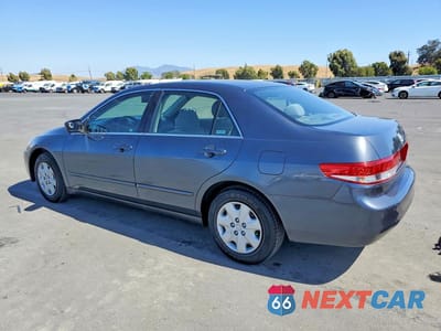 Drugie zdjęcie samochodu z przodu: 2003 HONDA ACCORD LX VIN:JHMCM56333C041370 - miniatura