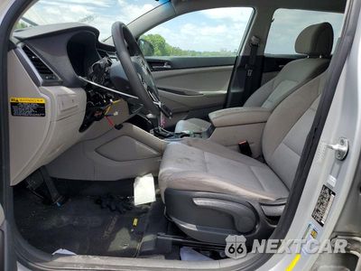Zdjęcie 7 z 13 samochodu: 2016 HYUNDAI TUCSON SE VIN:KM8J23A42GU161644 - miniatura