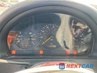 Zdjęcie 9 z 14 samochodu: 2003 MERCEDES-BENZ ML 350 VIN:4JGAB57EX3A423983 - miniatura