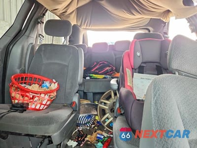 Zdjęcie 10 z 13 samochodu: 2005 DODGE GRAND CARAVAN SE VIN:2D4GP24R85R146418 - miniatura