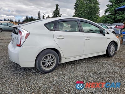 Trzecie zdjęcie samochodu z tyłu: 2013 TOYOTA PRIUS PERSONA SERIES SE VIN:JTDKN3DU3D5599073 - miniatura