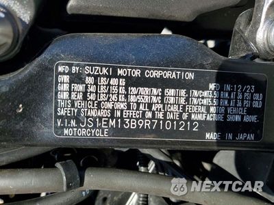 Zdjęcie 9 z 9 samochodu: 2024 SUZUKI GSX800 F VIN:JS1EM13B9R7101212 - miniatura