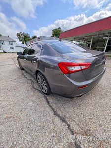Trzecie zdjęcie samochodu z tyłu: 2016 MASERATI GHIBLI S VIN:ZAM57RSA7G1172375 - miniatura