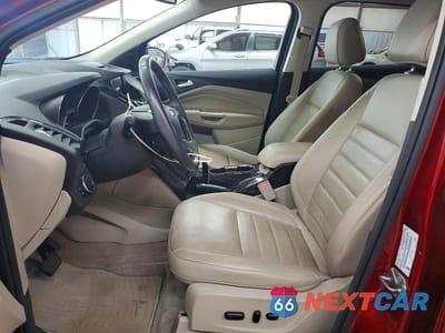 Zdjęcie 7 z 13 samochodu: 2016 FORD ESCAPE TITANIUM VIN:1FMCU9J98GUB67563 - miniatura