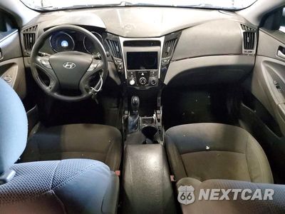 Zdjęcie 8 z 12 samochodu: 2014 HYUNDAI SONATA GLS VIN:5NPEB4AC7EH885002 - miniatura