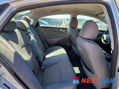 Zdjęcie 10 z 12 samochodu: 2011 HYUNDAI SONATA GLS VIN:5NPEB4AC0BH243667 - miniatura