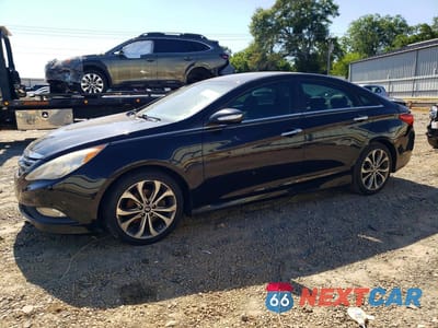 2014 HYUNDAI SONATA SE 5NPEC4AC6EH877745 - główne zdjęcie licytacji z USA - miniatura