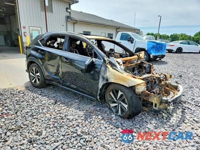Czwarte zdjęcie samochodu z boku: 2021 LEXUS NX 300 BASE VIN:JTJGARDZ8M5029230 - miniatura