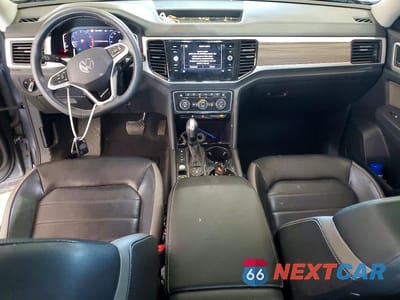 Zdjęcie 8 z 13 samochodu: 2021 VOLKSWAGEN ATLAS SEL PREMIUM VIN:1V2TP2CA2MC576913 - miniatura