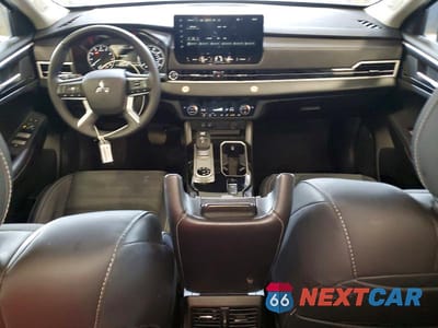 Zdjęcie 8 z 13 samochodu: 2025 MITSUBISHI OUTLANDER SE VIN:JA4J4VA84SZ045395 - miniatura