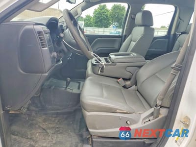 Zdjęcie 7 z 12 samochodu: 2016 CHEVROLET SILVERADO K2500 HEAVY DUTY VIN:1GC2KUEG7GZ407531 - miniatura