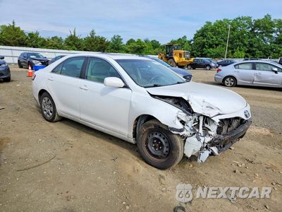 Czwarte zdjęcie samochodu z boku: 2010 TOYOTA CAMRY LE VIN:4T1BF3EK7AU577021 - miniatura