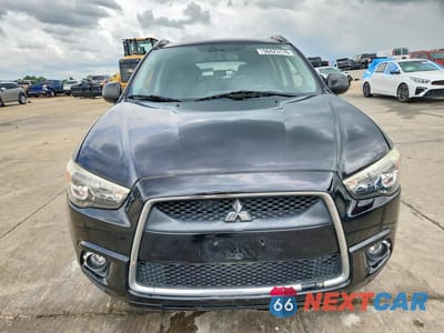 Piąte zdjęcie samochodu w środku: 2011 MITSUBISHI OUTLANDER SPORT SE VIN:JA4AP4AU9BZ023200 - miniatura