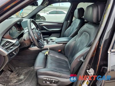Zdjęcie 7 z 13 samochodu: 2014 BMW X5 XDRIVE50I VIN:5UXKR6C55E0J73043 - miniatura
