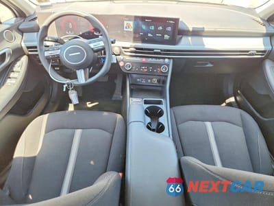 Zdjęcie 8 z 13 samochodu: 2024 HYUNDAI SONATA SEL VIN:KMHL64JA0RA393687 - miniatura