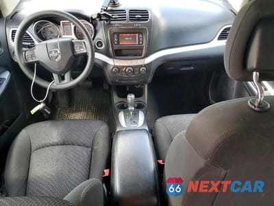 Zdjęcie 8 z 13 samochodu: 2018 DODGE JOURNEY SE VIN:3C4PDCAB0JT183425 - miniatura