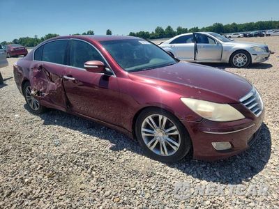 Czwarte zdjęcie samochodu z boku: 2011 HYUNDAI GENESIS VIN:KMHGC4DF2BU120661 - miniatura