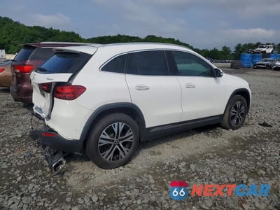 Trzecie zdjęcie samochodu z tyłu: 2026 MERCEDES-BENZ GLA 250 4MATIC VIN:W1N4N4HB5TJ762229 - miniatura