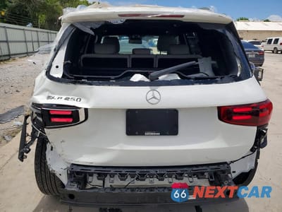 Zdjęcie 6 z 13 samochodu: 2025 MERCEDES-BENZ GLB 250 VIN:W1N4M4GB5SW419569 - miniatura