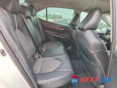 Zdjęcie 10 z 12 samochodu: 2022 TOYOTA CAMRY HYBRID SE NIGHTSHADE VIN:4T1G31AK8NU038020 - miniatura